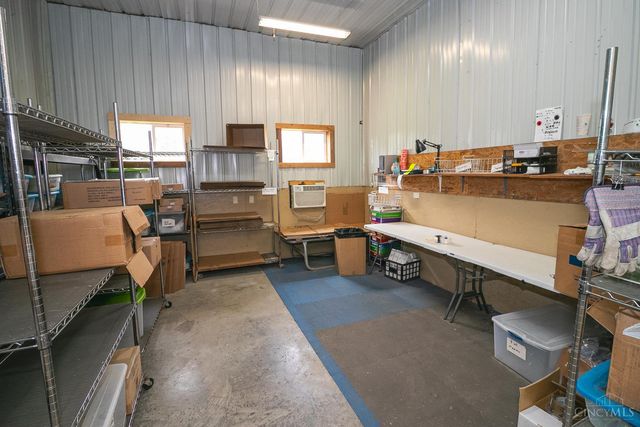 902 N Bickett Road, Xenia Twp, OH 45385