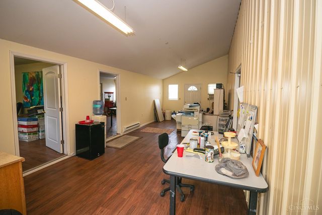 902 N Bickett Road, Xenia Twp, OH 45385