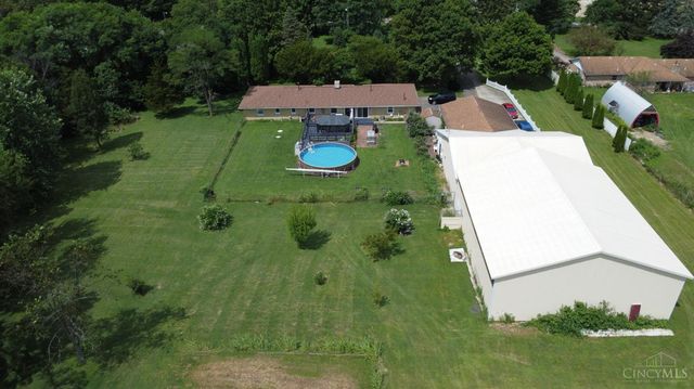 902 N Bickett Road, Xenia Twp, OH 45385