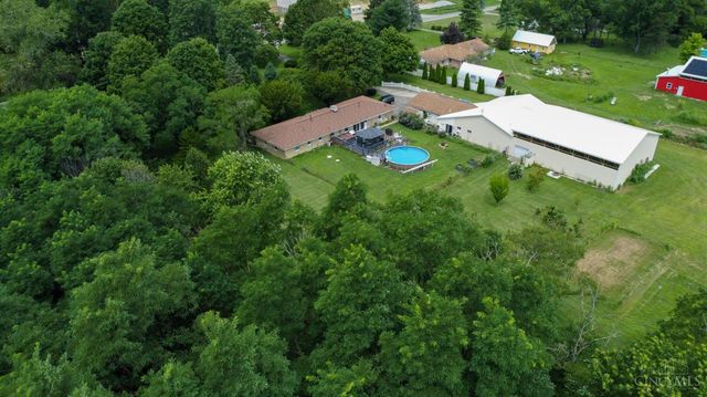 902 N Bickett Road, Xenia Twp, OH 45385