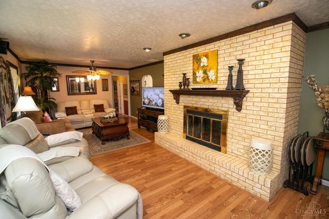 902 N Bickett Road, Xenia Twp, OH 45385
