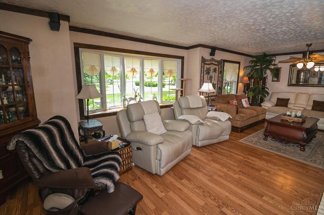 902 N Bickett Road, Xenia Twp, OH 45385