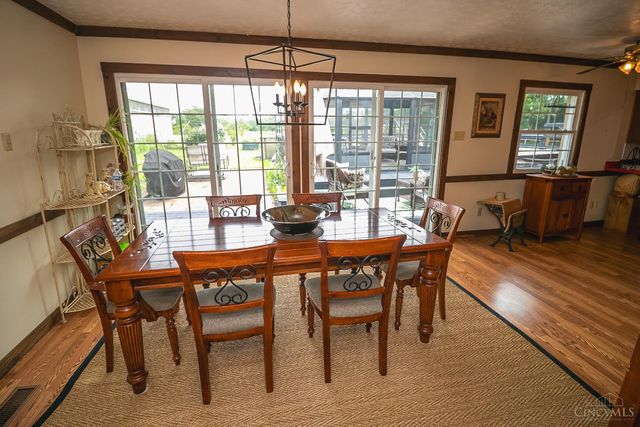 902 N Bickett Road, Xenia Twp, OH 45385