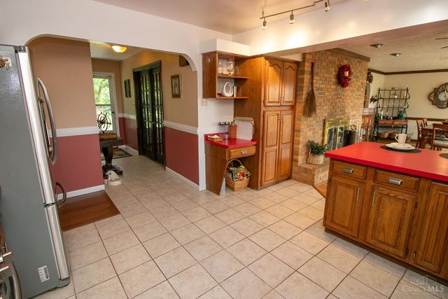 902 N Bickett Road, Xenia Twp, OH 45385