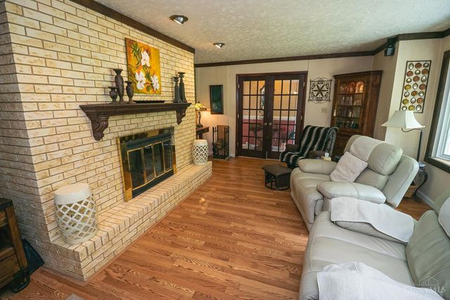 902 N Bickett Road, Xenia Twp, OH 45385