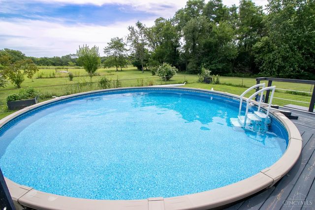 902 N Bickett Road, Xenia Twp, OH 45385