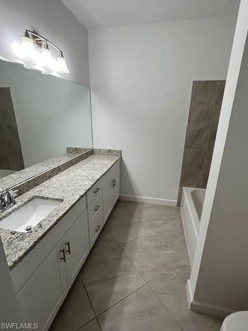 14113 Pine Lodge LN, Fort Myers, FL 33913