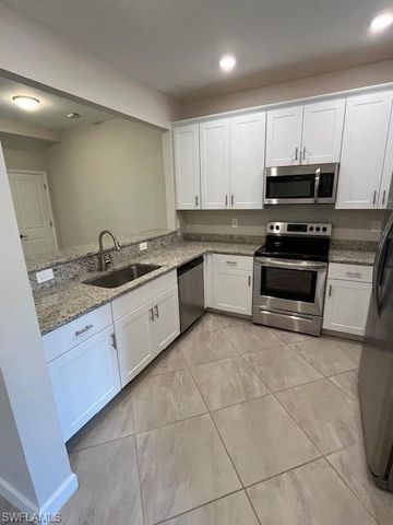 14113 Pine Lodge LN, Fort Myers, FL 33913