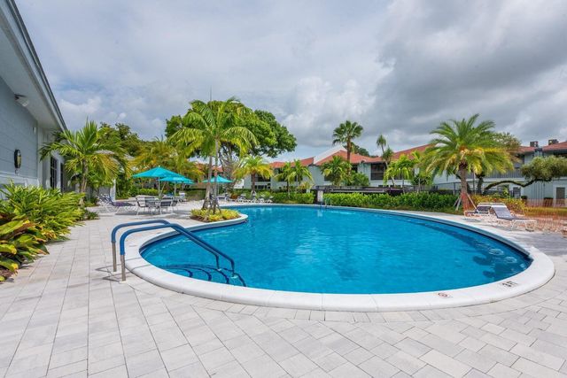 14849 Cumberland Drive 1040, Delray Beach, FL 33446