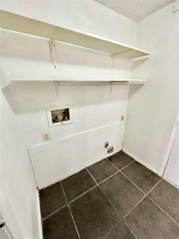 9103 Japonica CT A, Austin, TX 78748