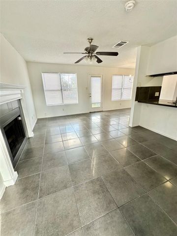9103 Japonica CT A, Austin, TX 78748