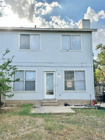 9103 Japonica CT A, Austin, TX 78748