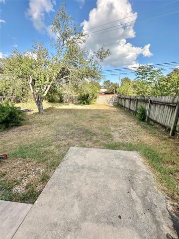 9103 Japonica CT A, Austin, TX 78748