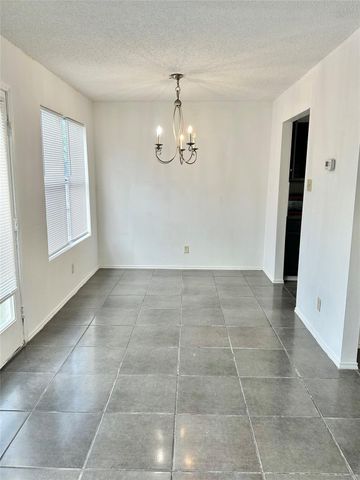9103 Japonica CT A, Austin, TX 78748