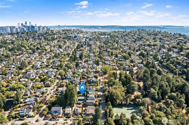 2708 1st Avenue W, Seattle, WA 98119