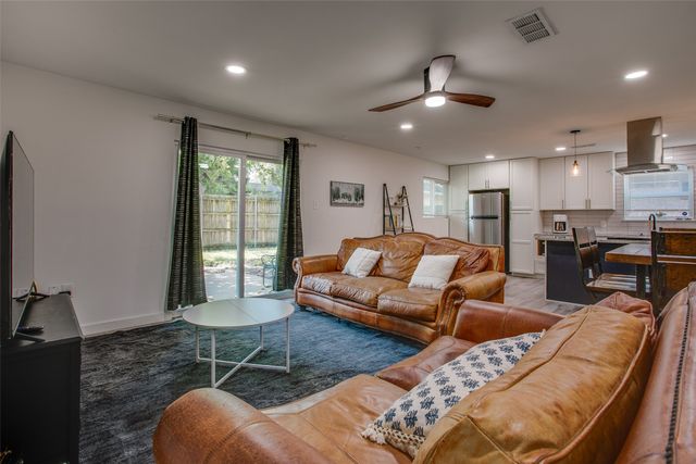 2212 Kevin Court, Irving, TX 75060