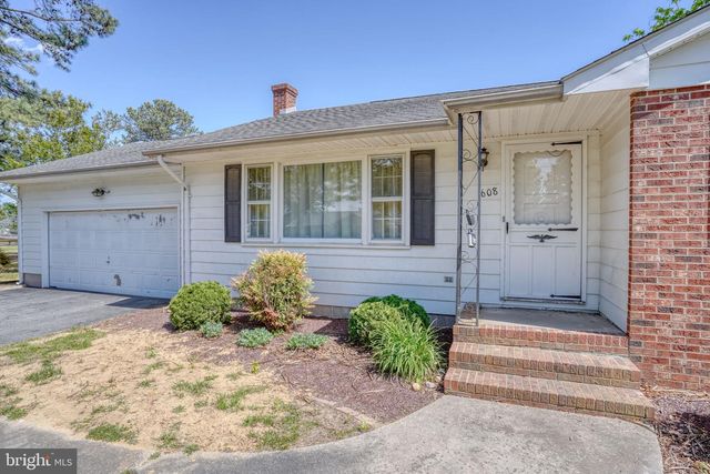 608 ADAMS DR, Milford, DE 19963