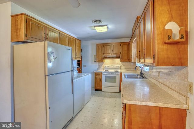 608 ADAMS DR, Milford, DE 19963