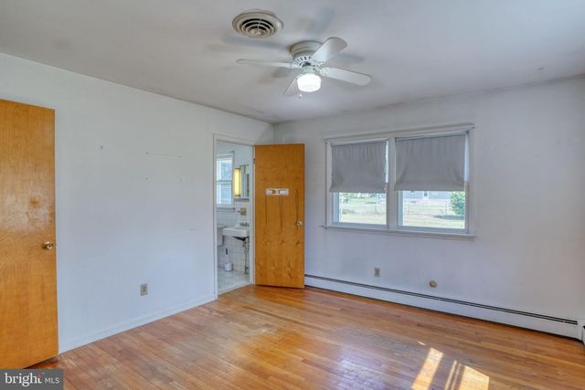 608 ADAMS DR, Milford, DE 19963