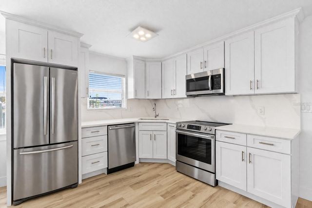 245 104TH AVENUE 5, Treasure Island, FL 33706