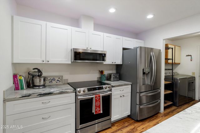 13633 W BOLERO Drive, Sun City West, AZ 85375