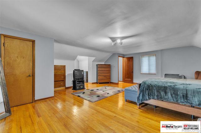 10300 Beaconsfield Street, Detroit, MI 48224
