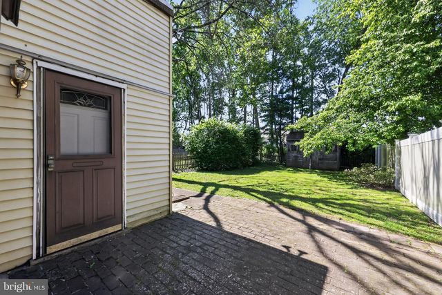 1116 BROMLEY CT, Bensalem, PA 19020