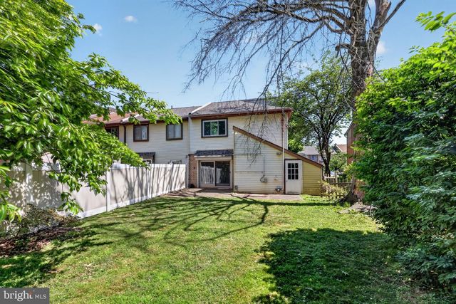 1116 BROMLEY CT, Bensalem, PA 19020