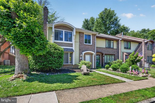 1116 BROMLEY CT, Bensalem, PA 19020