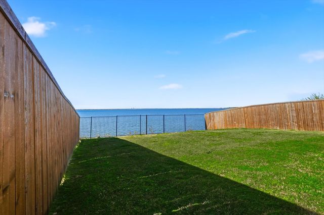 18140 Lakefront Court, Forney, TX 75126