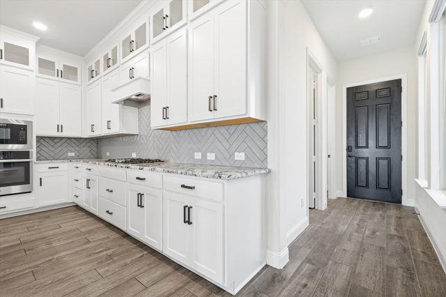 18140 Lakefront Court, Forney, TX 75126