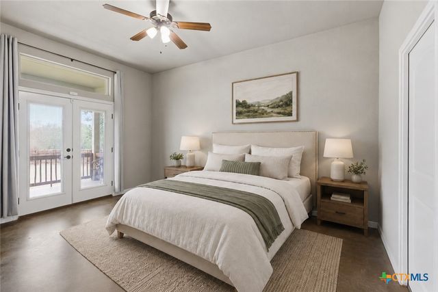 182 Waipahoehoe Drive, Bastrop, TX 78602