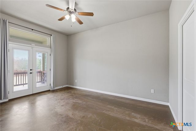 182 Waipahoehoe Drive, Bastrop, TX 78602