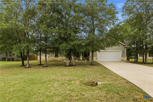 182 Waipahoehoe Drive, Bastrop, TX 78602