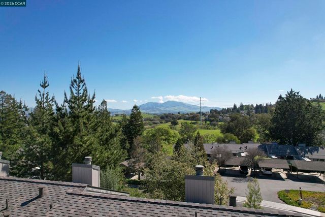 1589 1589 Ashwood Dr., Martinez, CA 94553