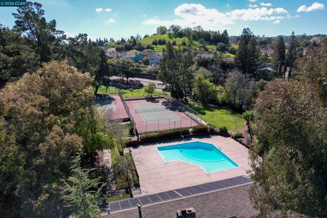 1589 1589 Ashwood Dr., Martinez, CA 94553