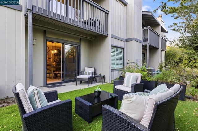 1589 1589 Ashwood Dr., Martinez, CA 94553