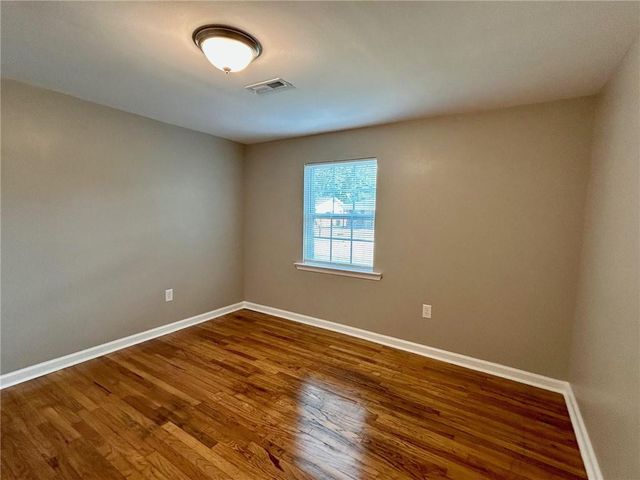 360 4th Avenue, Chickasaw, AL 36611