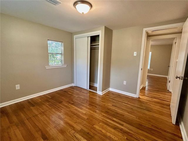 360 4th Avenue, Chickasaw, AL 36611