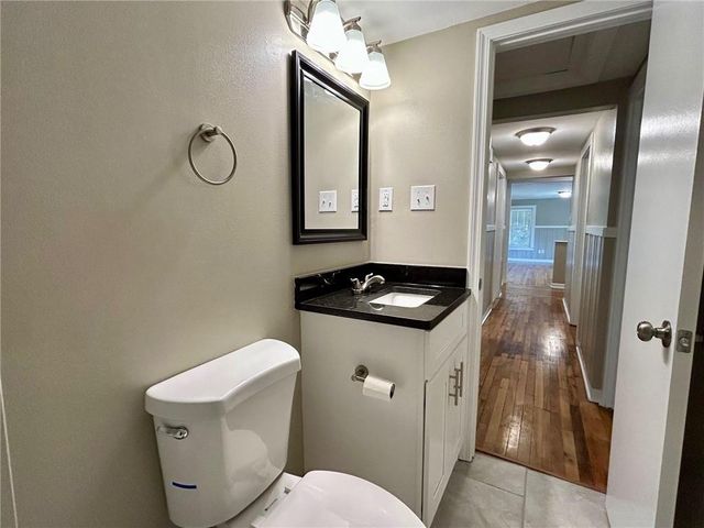 360 4th Avenue, Chickasaw, AL 36611