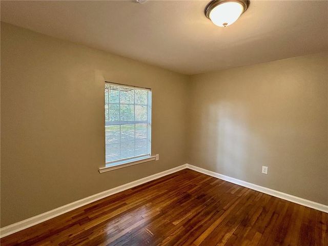 360 4th Avenue, Chickasaw, AL 36611