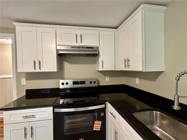 360 4th Avenue, Chickasaw, AL 36611