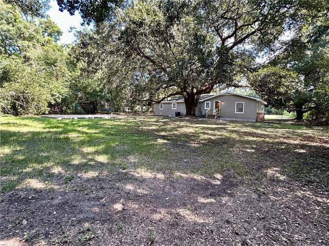 360 4th Avenue, Chickasaw, AL 36611