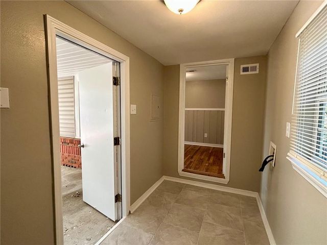 360 4th Avenue, Chickasaw, AL 36611