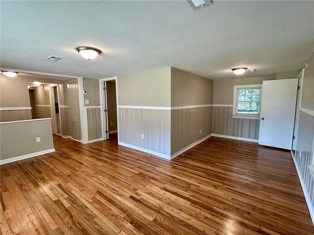 360 4th Avenue, Chickasaw, AL 36611