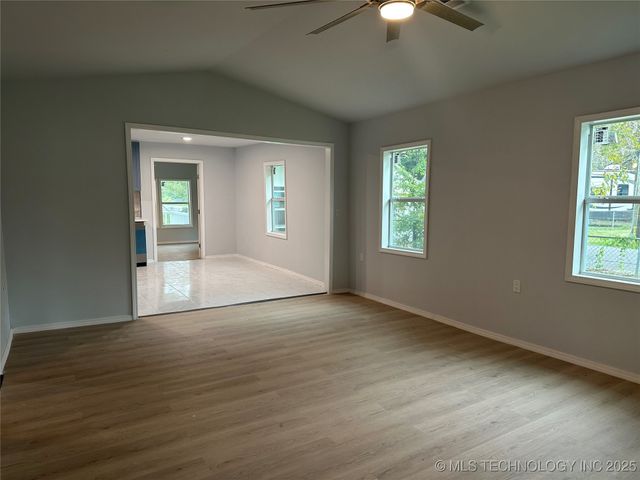 1402 Cherry Street, Muskogee, OK 74403