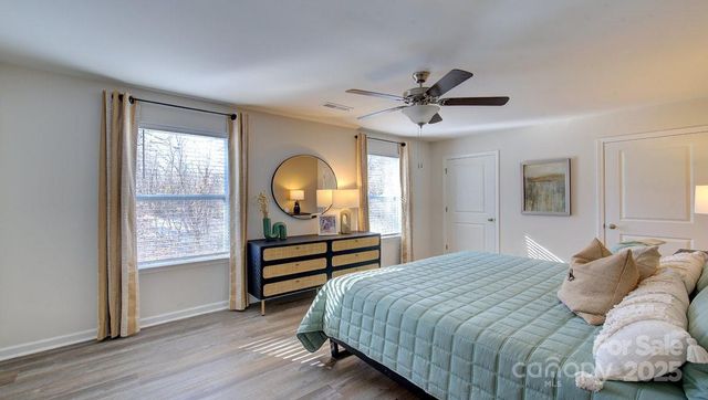 53 Cain Hollow Way, Asheville, NC 28806