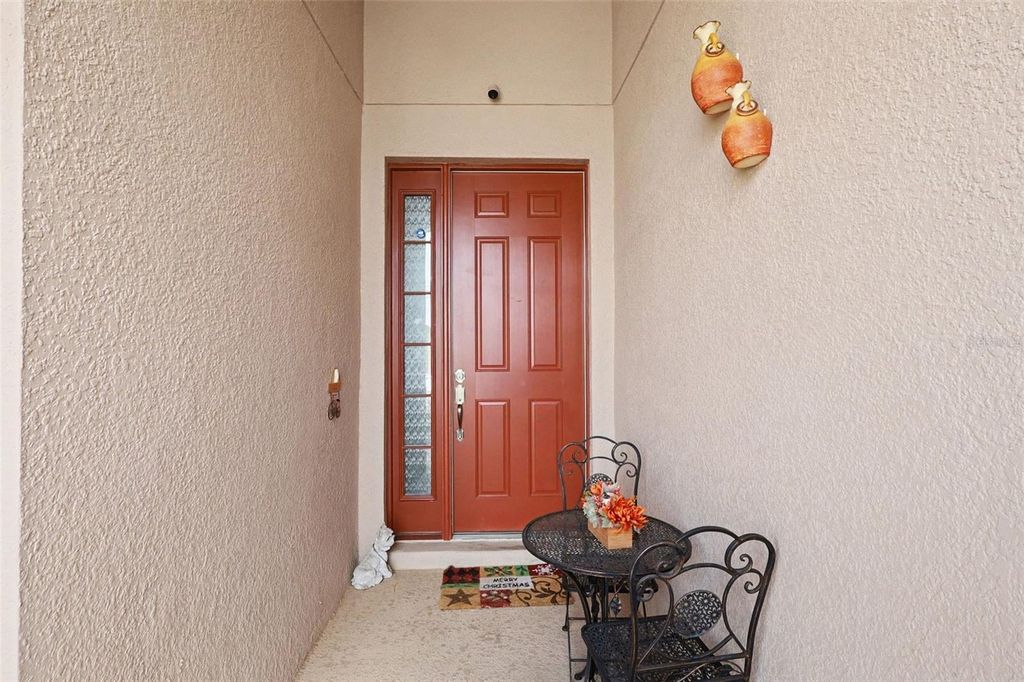 Image 2 of property listing at 324 JYOTI DRIVE, Davenport, FL 33837