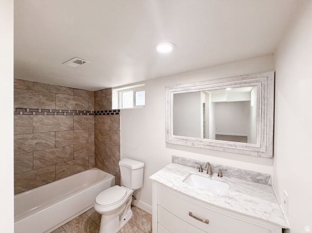 116 ROSS DR, Clearfield, UT 84015