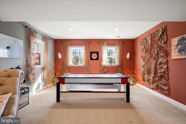 16070 SAINTE MARIE CT, Hamilton, VA 20158